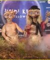 heidi-klum-tom-kaulitz-dress-up-as-et-for-halloween-03.jpg